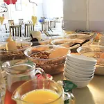 The Paragon - Guest
