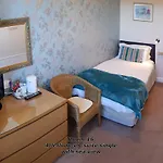 The Paragon - Guest 4*