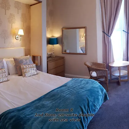 The Paragon - Guest Accommodation Guest house Scarborough