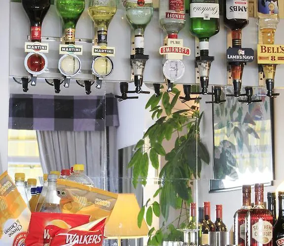 Guest house The Paragon - Guest Accommodation Scarborough