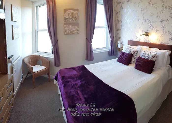 The Paragon - Guest Accommodation Guest house Scarborough